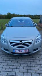 Opel insignia, 4 portes, Beige, Diesel, Automatique