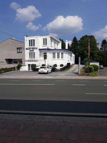 Appartement à louer à Waterloo, 250 m², Appartement