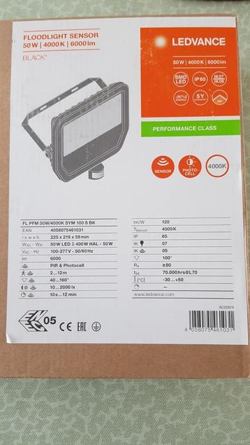 Floodlight 50 W met sensor nieuw, Bricolage & Construction, Enlèvement ou Envoi, Neuf