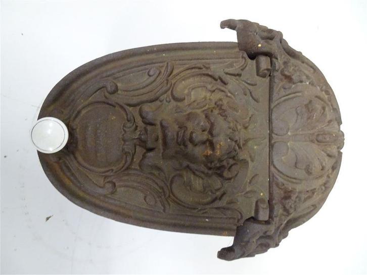 A6730. 19e Eeuwse Gietijzeren Kolenbak [Charleville Ardennes, Antiek en Kunst, Curiosa en Brocante, Ophalen