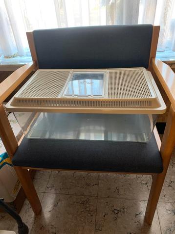 Terrarium van kunststof  beschikbaar voor biedingen