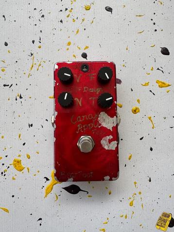 Bearfoot FX Candy Apple Fuzz Pedal beschikbaar voor biedingen