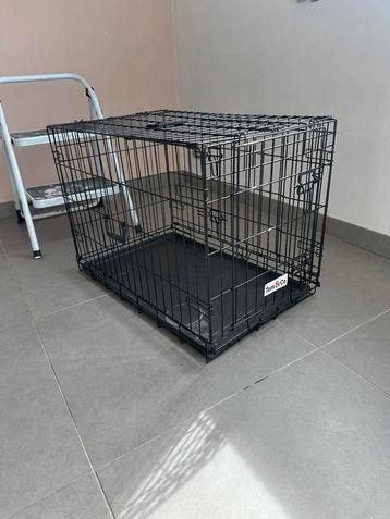 Hondenbench beschikbaar voor biedingen