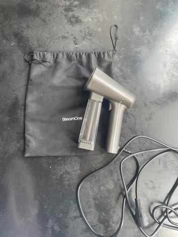SteamOne S-Nomad hand kledingstomer beschikbaar voor biedingen