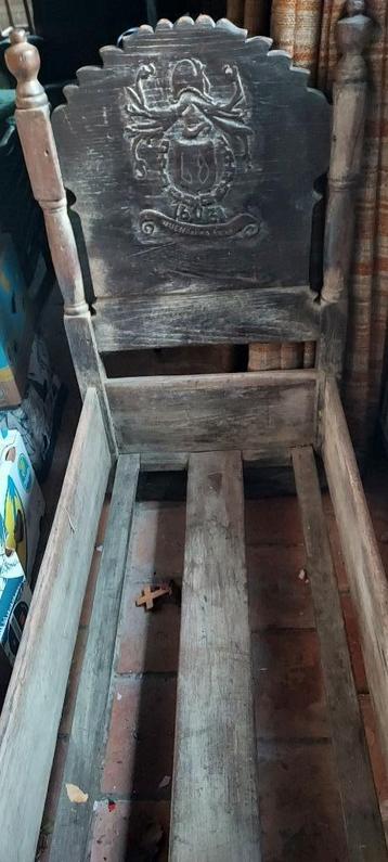 Kinderkribbe beschikbaar voor biedingen