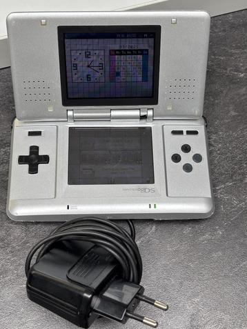 Nintendo DS (classic model) – Werkt nog goed! beschikbaar voor biedingen