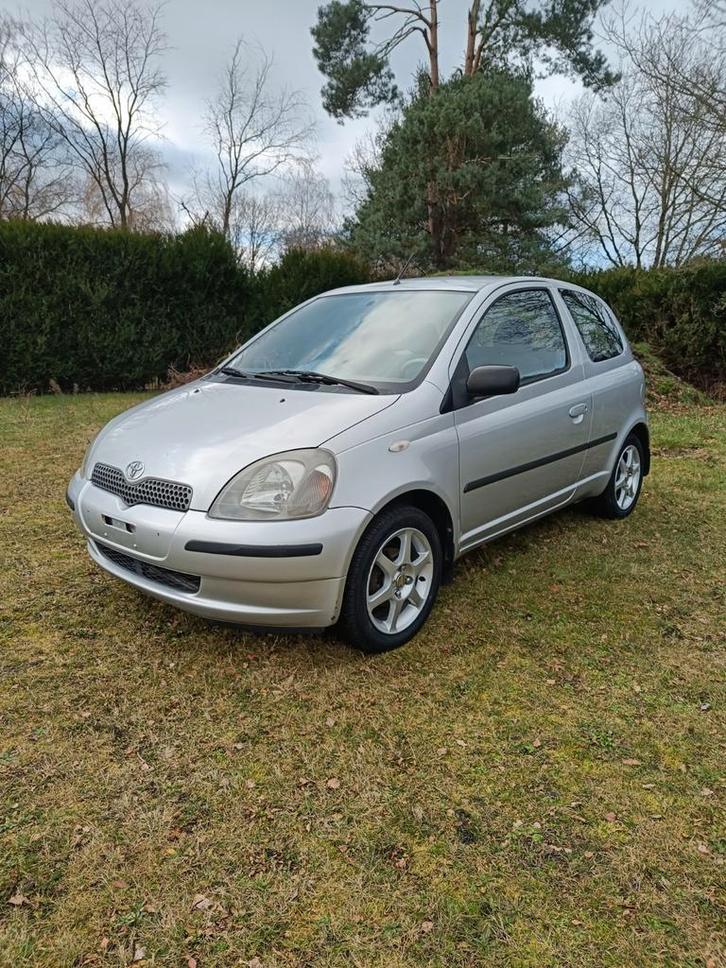 Toyota yaris 1.3 vvti 86pk BJ 2000, Auto's, Toyota, Particulier, Yaris, Benzine, Ophalen