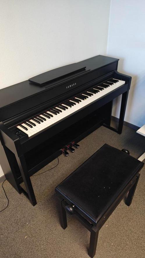Yamaha CLP-535 digitale piano, Muziek en Instrumenten, Piano's, Zo goed als nieuw, Piano, Zwart, Digitaal, Ophalen