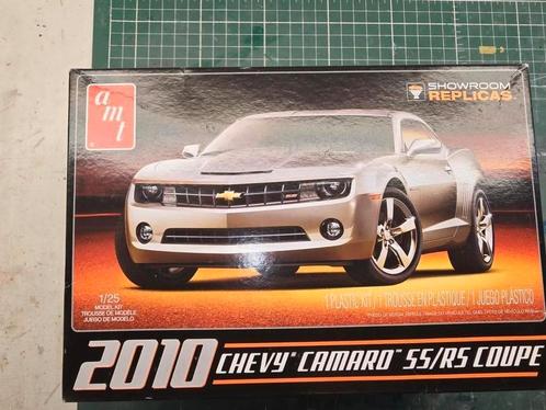 Amt 742/12 2010 Chevy Camaro SS/RS coupé., Hobby en Vrije tijd, Modelbouw | Auto's en Voertuigen, Zo goed als nieuw, Auto, Groter dan 1:32