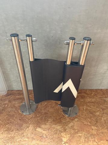 Gevelreclame / Banner  beschikbaar voor biedingen