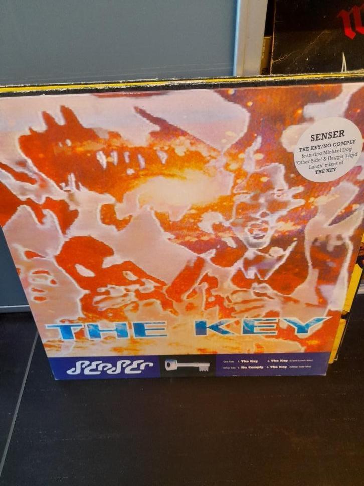 12" - senser - the key - vak 4, Cd's en Dvd's, Vinyl | Hardrock en Metal, Gebruikt, Ophalen of Verzenden