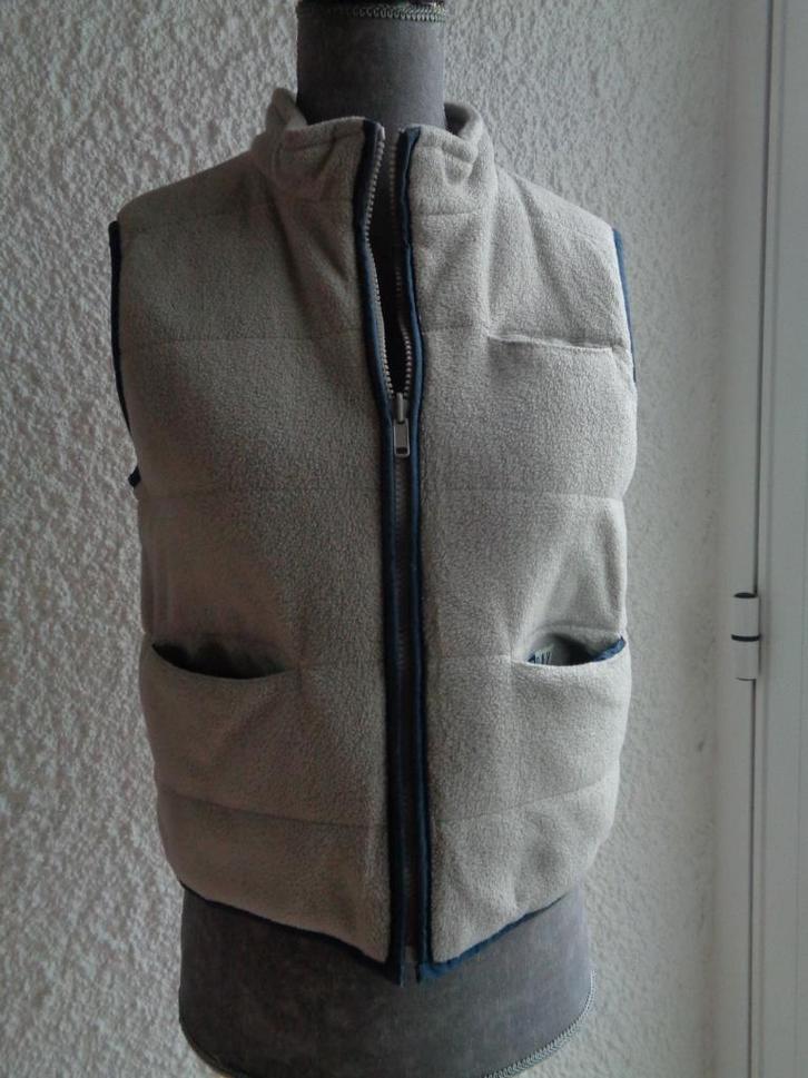 Polaire sans manches. 10 ans 138, Kinderen en Baby's, Kinderkleding | Maat 140, Zo goed als nieuw, Jongen of Meisje, Overige typen