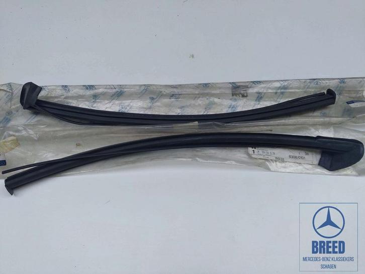 NOS set A-stijl-zijraamrubbers L+R voor Mercedes-Benz R129, Autos : Pièces & Accessoires, Carrosserie & Tôlerie, Mercedes-Benz