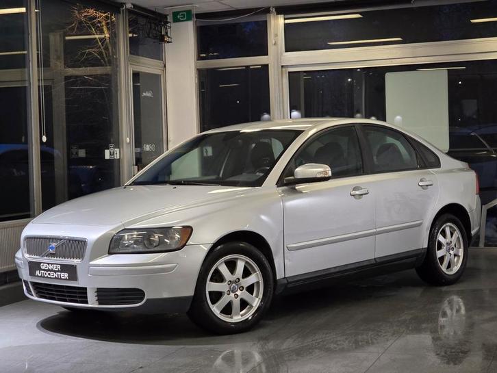 Volvo S40 1.6 benzine /GARANTIE, Auto's, Volvo, Bedrijf, Benzine, Handgeschakeld, Ophalen of Verzenden