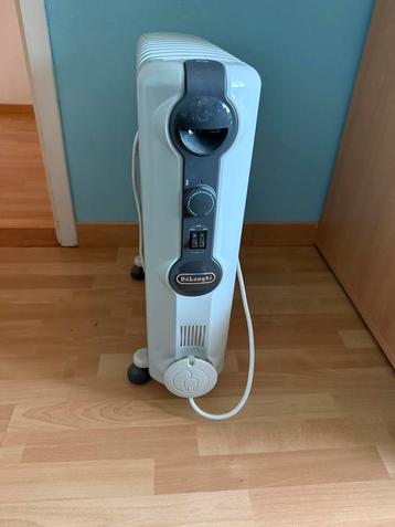 Oliegevulde Radiator - De’Longhi beschikbaar voor biedingen