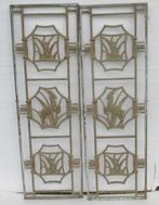 twee art deco grillen ornamenten met antilopes, Ophalen
