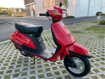 YAMAHA BELUGA 125 2T COLLECTOR * 470 km * 1986 beschikbaar voor biedingen