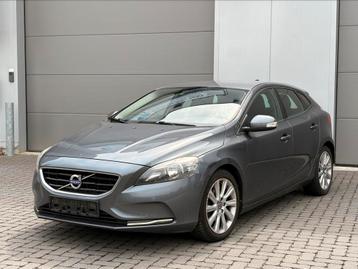 Volvo v40 2013 dieael 360.000KM 1.6 euro5 beschikbaar voor biedingen