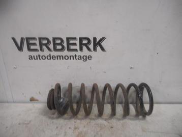 SCHROEFVEER ACHTER Volvo 740 Estate (01-1985/12-1992) beschikbaar voor biedingen