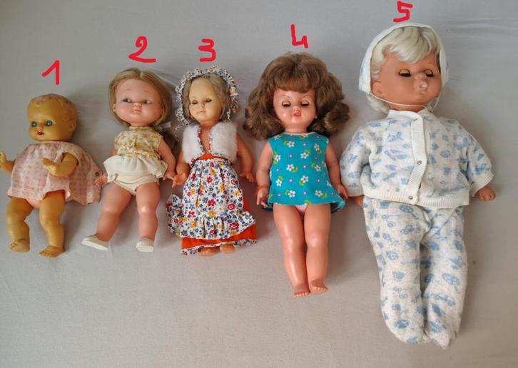 5 vintage poppen eind jaren 60/ begin 70, Collections, Poupées, Poupée, Enlèvement ou Envoi