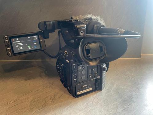 Canon C200 + extras (slechts 51 draaiuren), Audio, Tv en Foto, Videocamera's Digitaal, Zo goed als nieuw, Camera, Geheugenkaart
