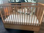 Kinderbed met matras en opbergschuif, Ophalen, Zo goed als nieuw