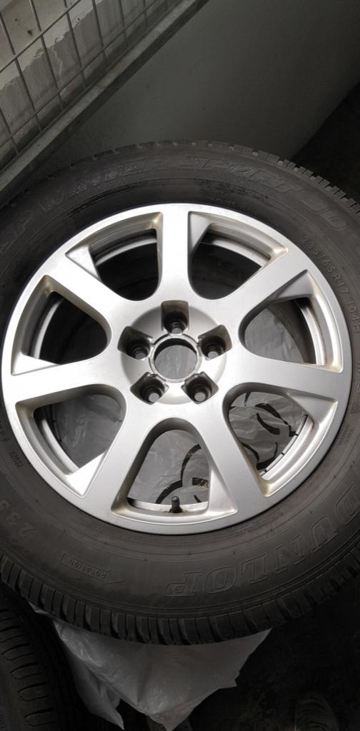 Jantes + pneus hiver Audi Q5, comme neuf, Autos : Pièces & Accessoires, Pneus & Jantes, Pneu(s), Pneus hiver, 17 pouces, Enlèvement