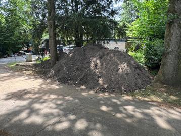 Teelaarde / aanvul grond gratis op te halen, Enlèvement, Terre pour jardin