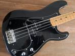 Fender Bas ( denk ik), Muziek en Instrumenten, Snaarinstrumenten | Gitaren | Bas, Ophalen, Gebruikt, Elektrisch