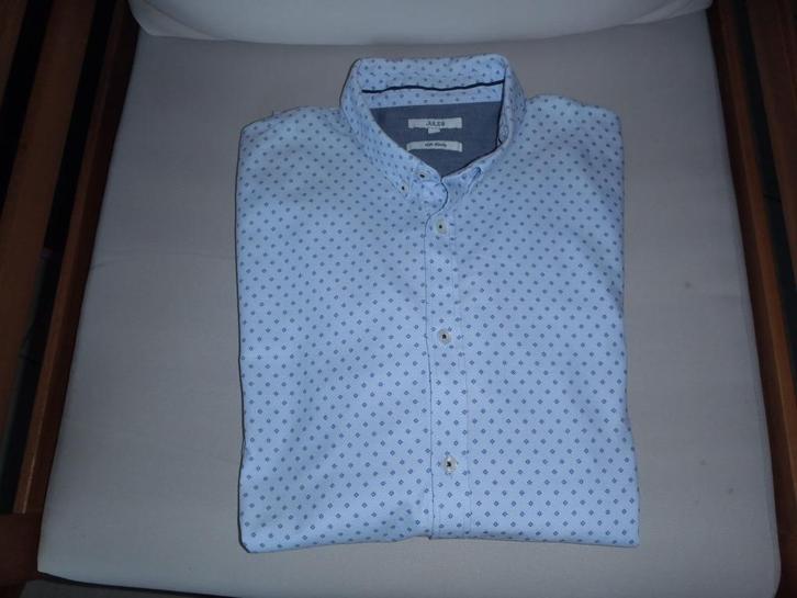 Shirt in maat L, Kleding | Heren, Overhemden, Zo goed als nieuw, Halswijdte 41/42 (L), Ophalen of Verzenden