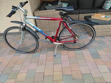 Herenfiets Giant beschikbaar voor biedingen