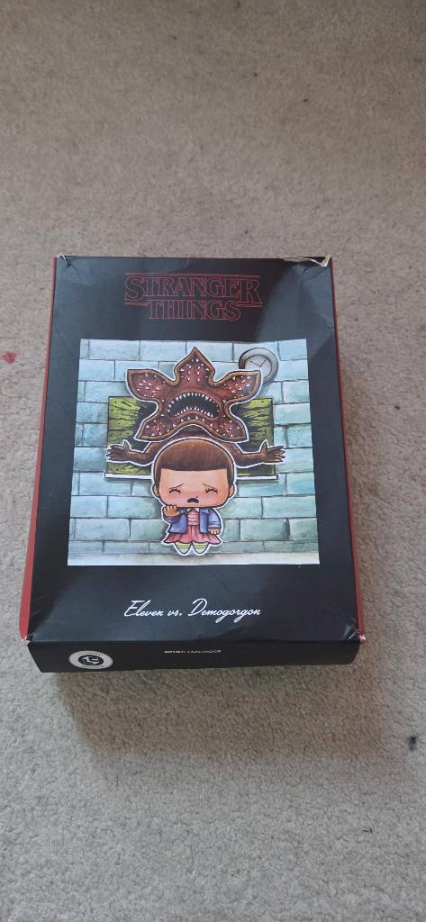 Stranger Things Eleven et le Demogorgon, Verzamelen, Beelden en Beeldjes, Gebruikt, Mens, Ophalen
