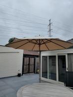 Parasol met voet, Ophalen, Zo goed als nieuw