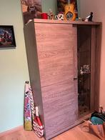 Vitrinekast, Enlèvement