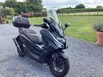 Honda Forza 350 als nieuw uit 2023, Motoren, Scooter, Particulier, ABS, 12 t/m 35 kW