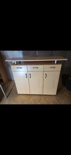 Dressoir 100cm x 89,5cm x 30cm
Zeer goede staat., Ophalen