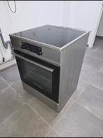 Gazinière à induction quatre foyers avec four, Electroménager, Enlèvement, Comme neuf, Four