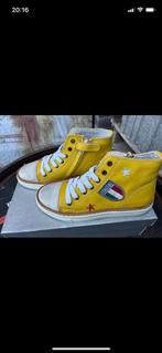 Nieuwe kinderschoenen, Kinderen en Baby's, Kinderkleding | Schoenen en Sokken, Jongen of Meisje, Schoenen, Nieuw, Ophalen of Verzenden