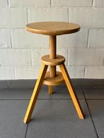 Houten schroefkrukje, Ophalen, Zo goed als nieuw