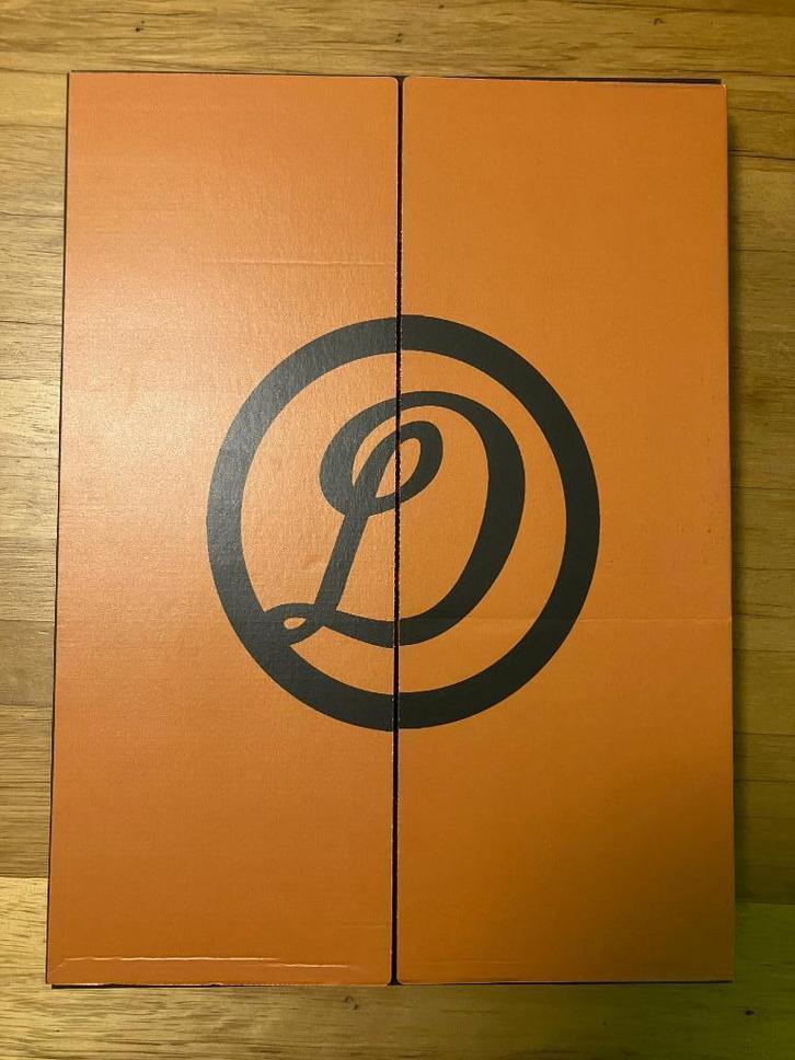 écrans de papier - Laurent Durieux, Boeken, Kunst en Cultuur | Beeldend, Zo goed als nieuw, Schilder- en Tekenkunst, Ophalen of Verzenden