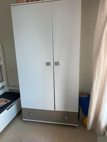 Kast voor kinderkamer en commode in goede staat, Enlèvement, Comme neuf