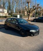 Alfa romeo 147 export, Auto's, Alfa Romeo, Stof, 1599 cc, Elektrische koffer, Zwart