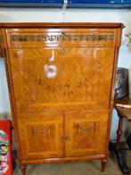 Franse antieke kast met inleghout, Huis en Inrichting, Ophalen