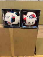 2 matchballen ek 2016 nog in doos, Sport en Fitness, Voetbal, Ophalen, Zo goed als nieuw, Bal