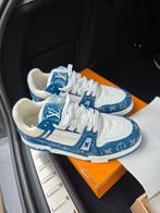 Lv trainers size 45, Ophalen, Zo goed als nieuw