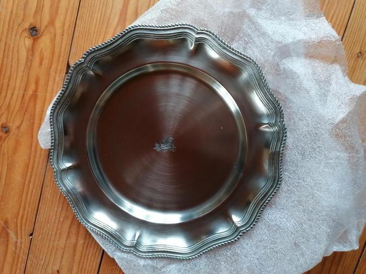 Tin serveerbord Les étains des Poistainiers, Antiek en Kunst, Antiek | Zilver en Goud, Ophalen