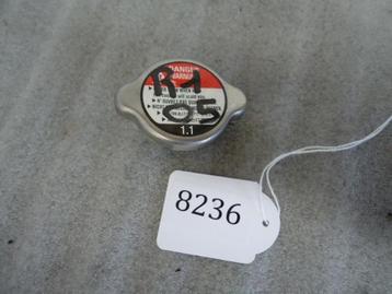 R1 2004 - 2006 Yamaha Radiator Stop D1-20761 beschikbaar voor biedingen
