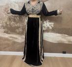 Marokkaanse kaftan, Ophalen