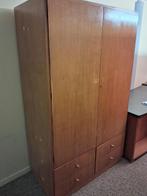 kleerkast, Huis en Inrichting, Ophalen, Gebruikt, 100 tot 150 cm, Met hangruimte