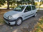 RENAULT CLIO 2 1200 131.000 KMS / 5060 AUVELAIS, Auto's, Voorwielaandrijving, Stof, Zwart, 4 cilinders